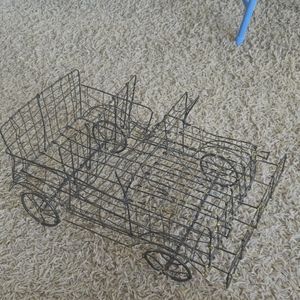 Rustic Wire Car Decor